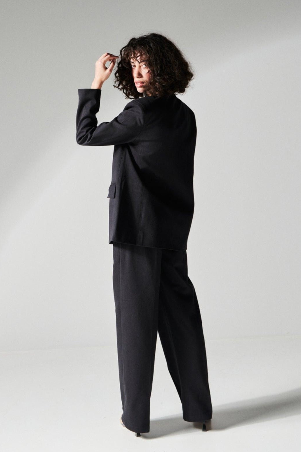 Tailored Black Pants-Sotbella