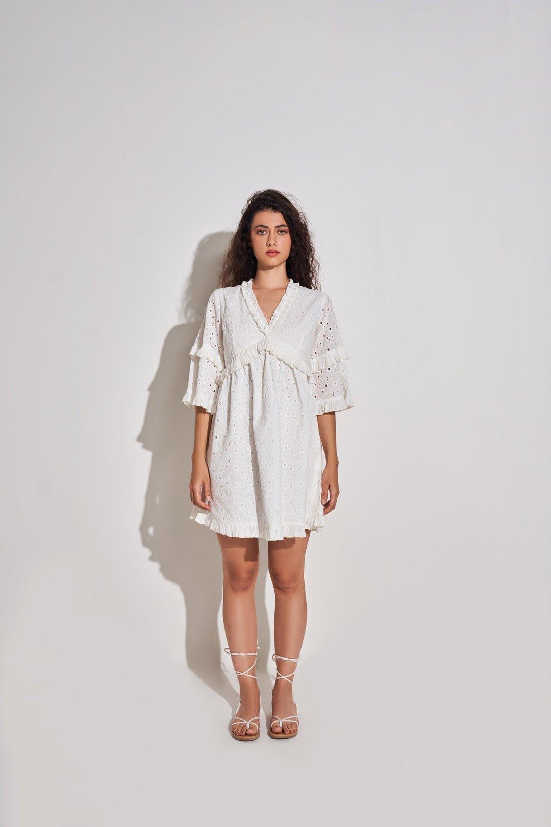 V-NECK SCHIFFLI SUMMER DRESS - Sotbella