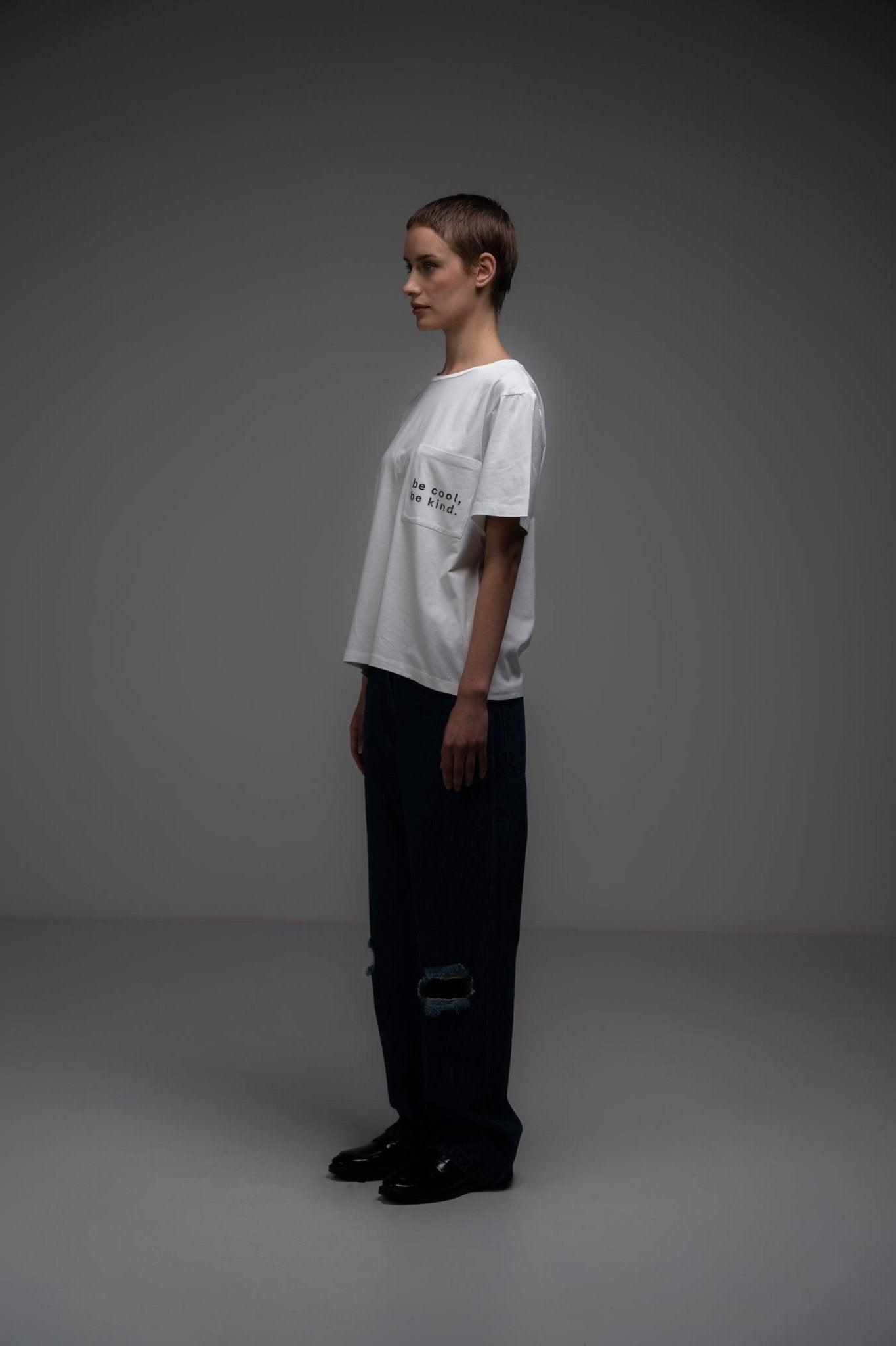 WHITE ROUND NECK T-SHIRT - Sotbella