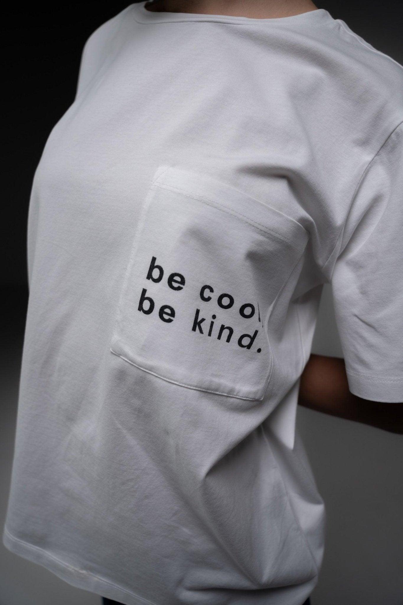 WHITE ROUND NECK T-SHIRT - Sotbella