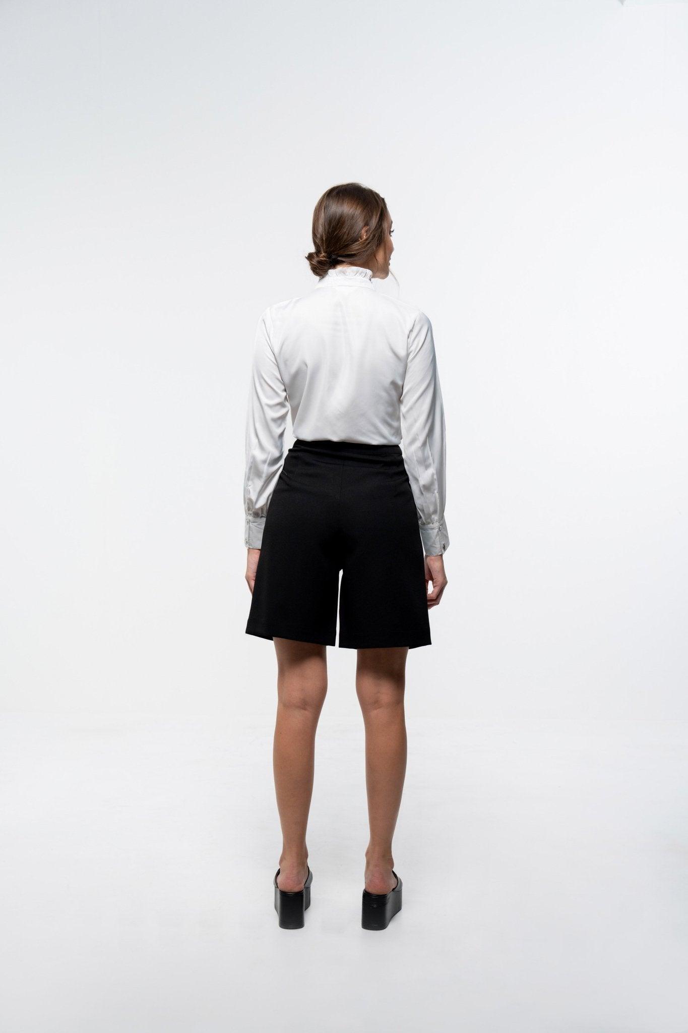 WHITE RUFFLE PLACKET FLOWY SHIRT - Sotbella