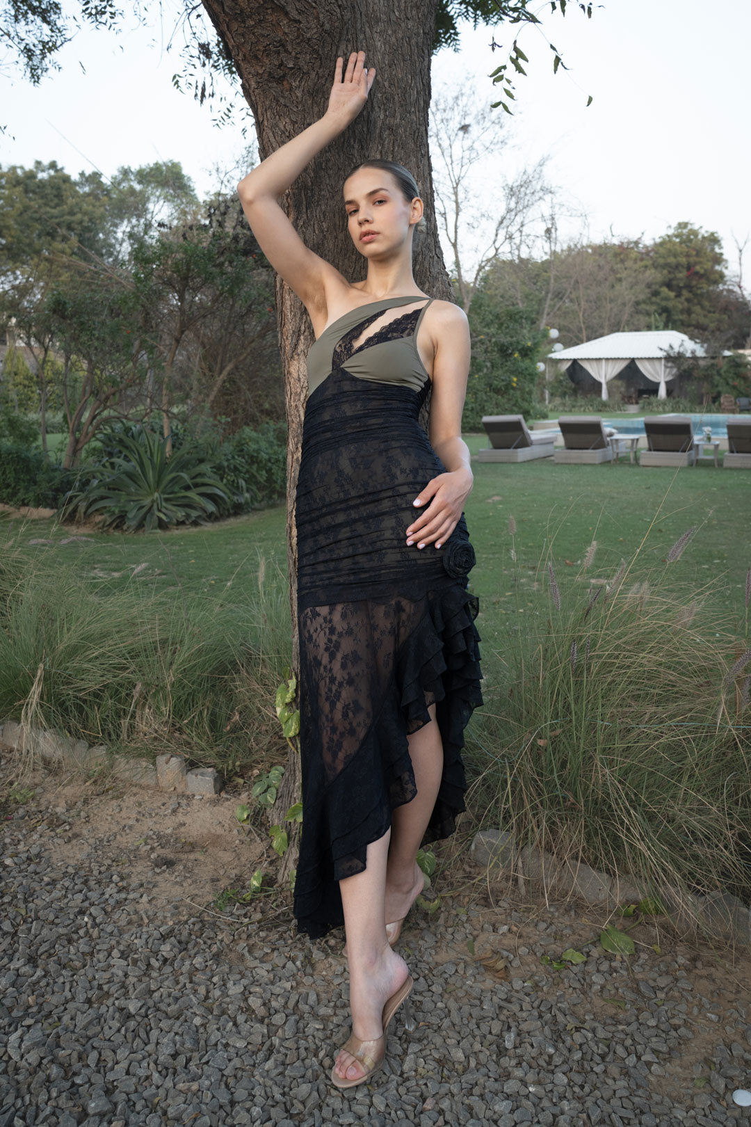 ASYMMETRIC LACE DETAIL MIDI DRESS WITH FRILL HEM