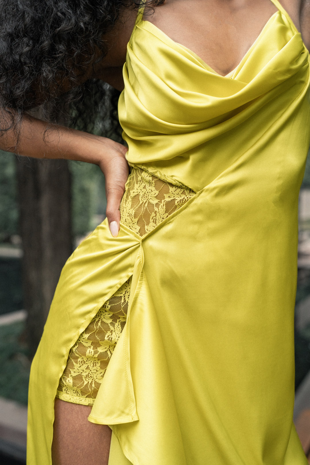 LEMON YELLOW DRAPED MIDI DRESS WITH LACE DETAIL