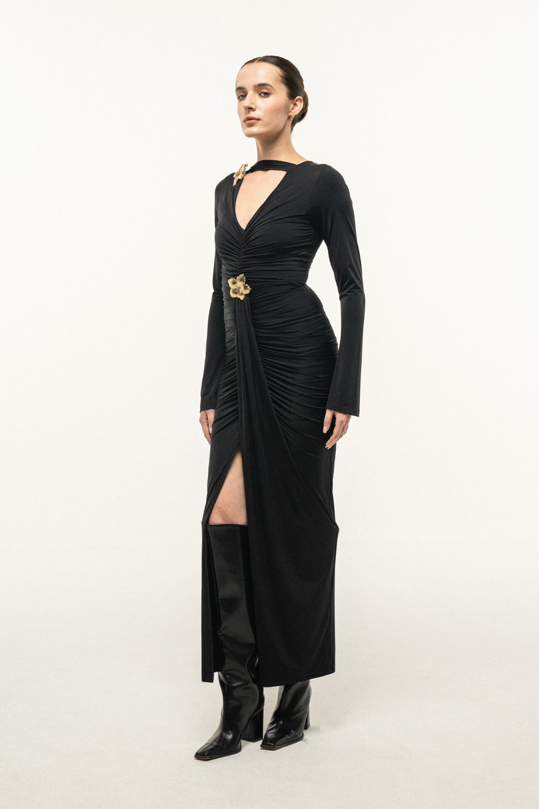 BLACK RUCHED CUTOUT MAXI DRESS