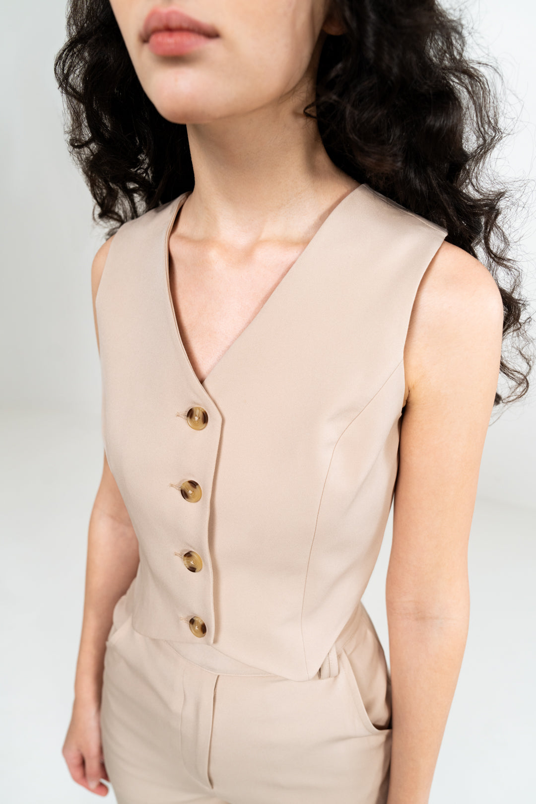 BEIGE WAIST COAT