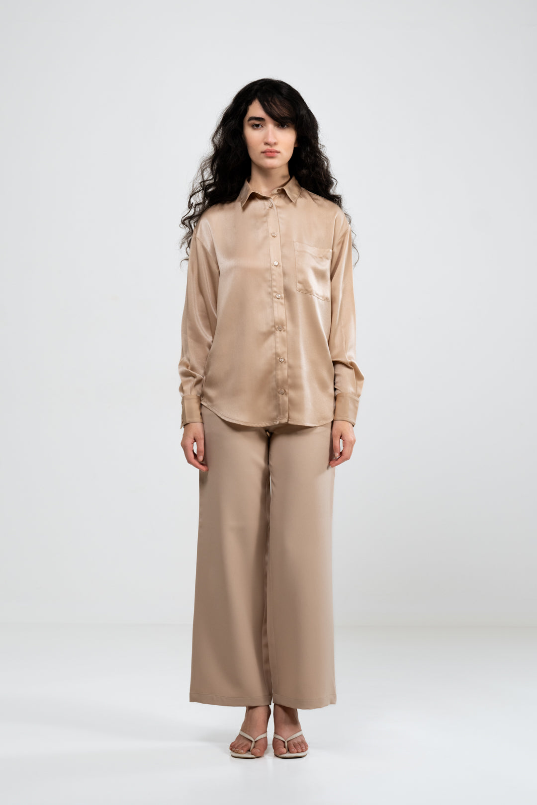 RELAXED FIT BEIGE SATIN SHIRT