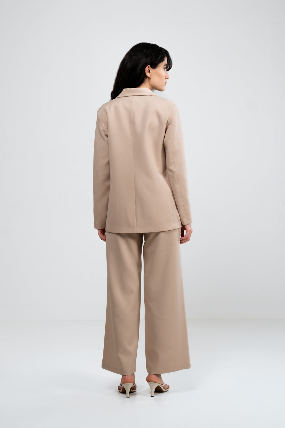 BEIGE OVERSIZED BLAZER AND RELAXED FIT PANT SUIT