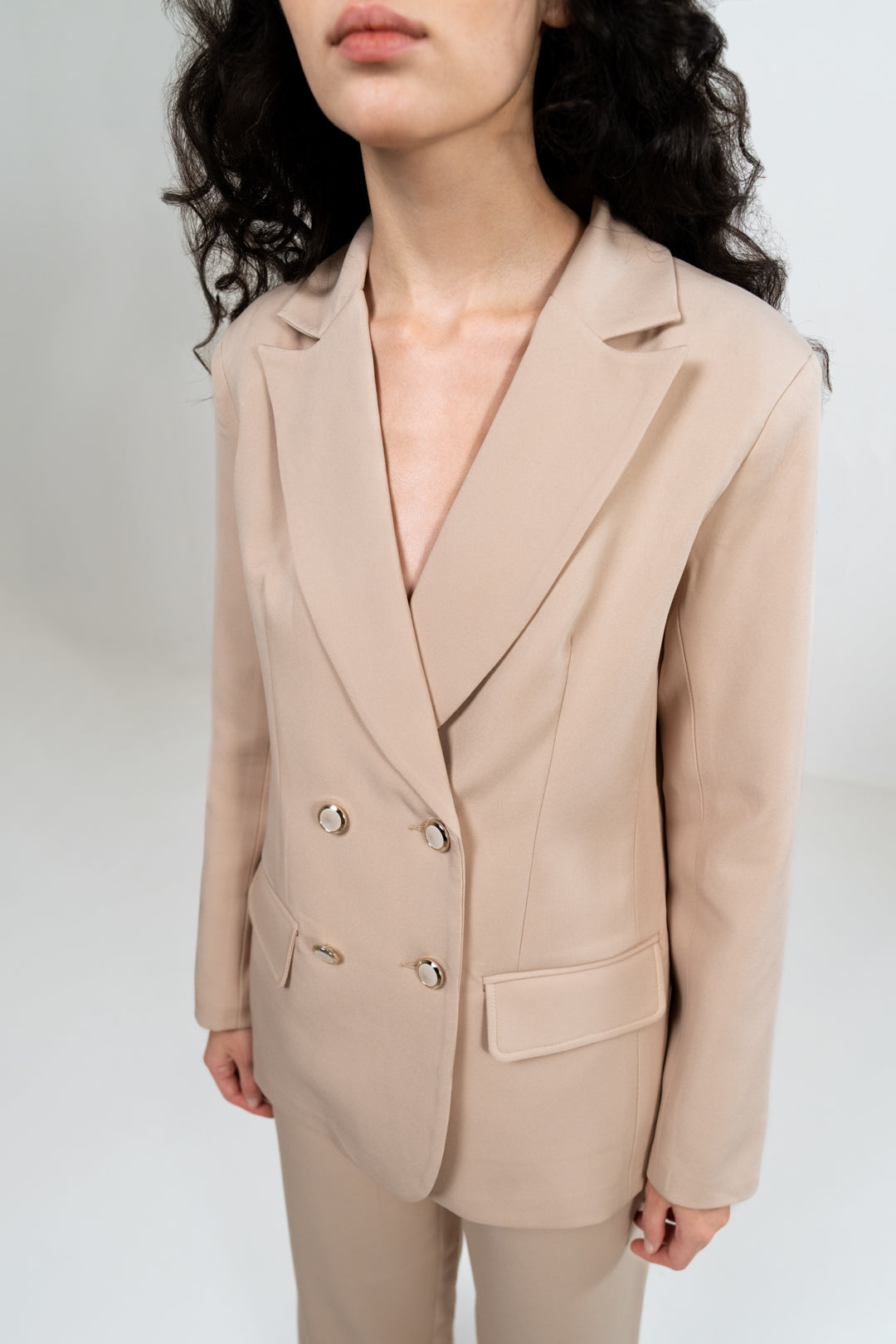 BEIGE OVERSIZED BLAZER AND RELAXED FIT PANT SUIT