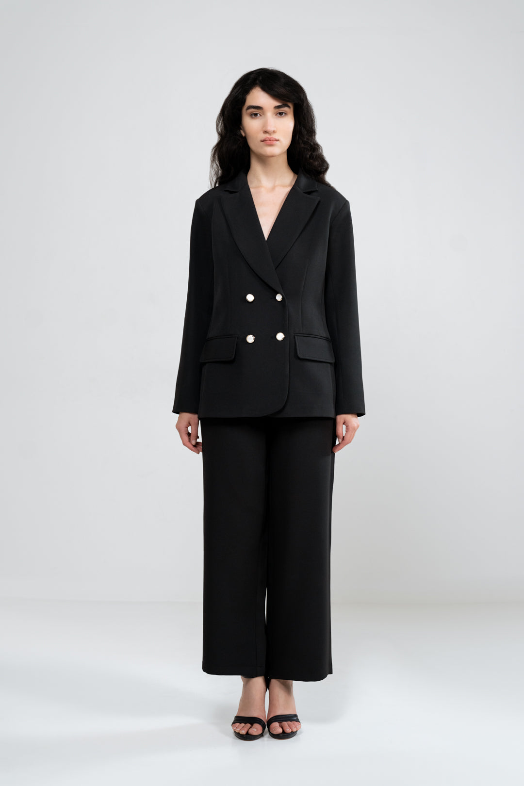 BLACK OVERSIZED BLAZER AND RELAXED FIT PANT SUIT