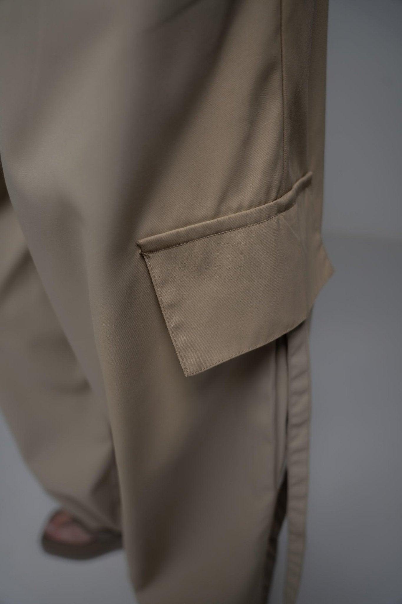 BEIGE BAGGY FIT CARGO - Sotbella