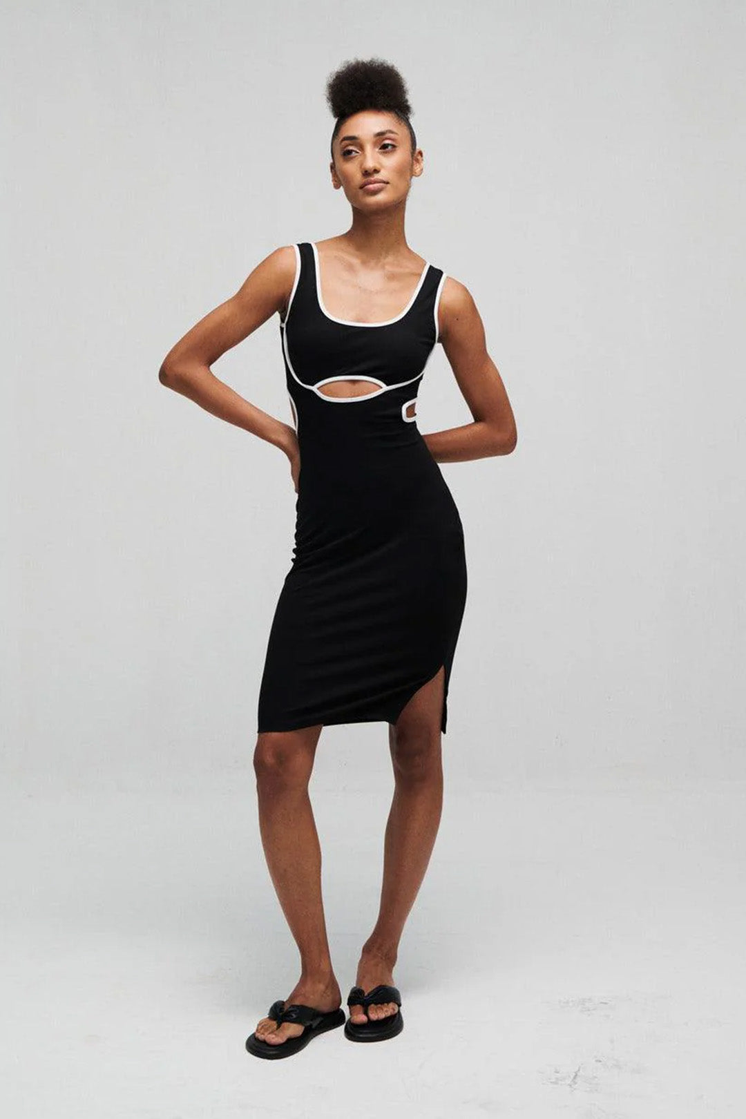 Black Cut Out Dress With Pipping