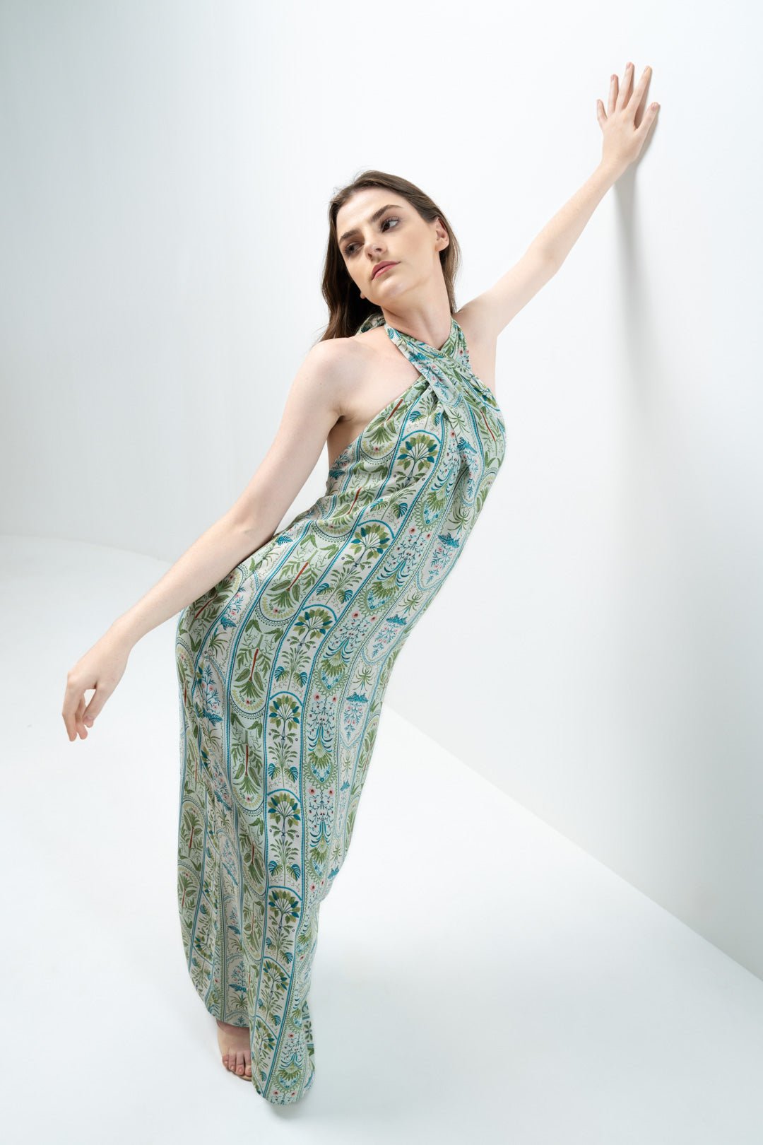 CROSS NECK MAXI DRESS - Sotbella