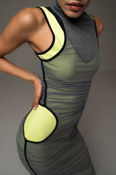 NEON LAYERED MESH DRESS WITH CONTRAST DETAIL - Sotbella