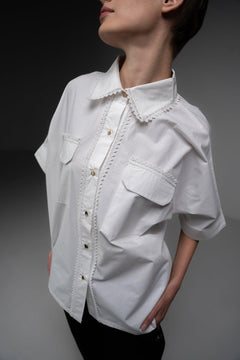 WHITE SUMMER SHIRT WITH ROMANTIC LACE DETAIL - Sotbella